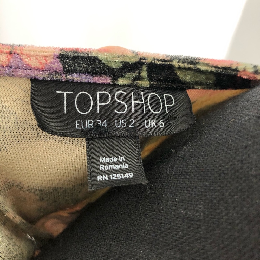 TOPSHOP velvet floral wrap dress - Picture 5 of 7